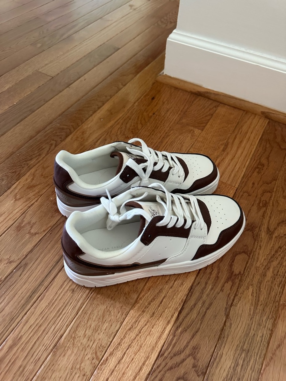 American Eagle Varsity Retro Lace Up Sneakers | Brown and White | Size 8